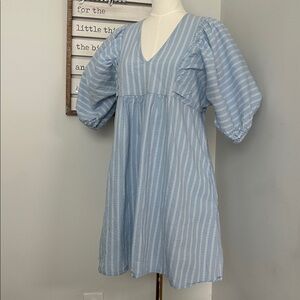 A NEW DAY Dress Mini with Puff Sleeves Women’s Striped Blue V-Neck Size Medium